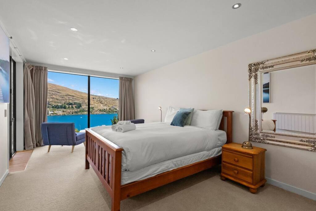 4 Bedroom Stunning Modern Family Home Queenstown Bagian luar foto